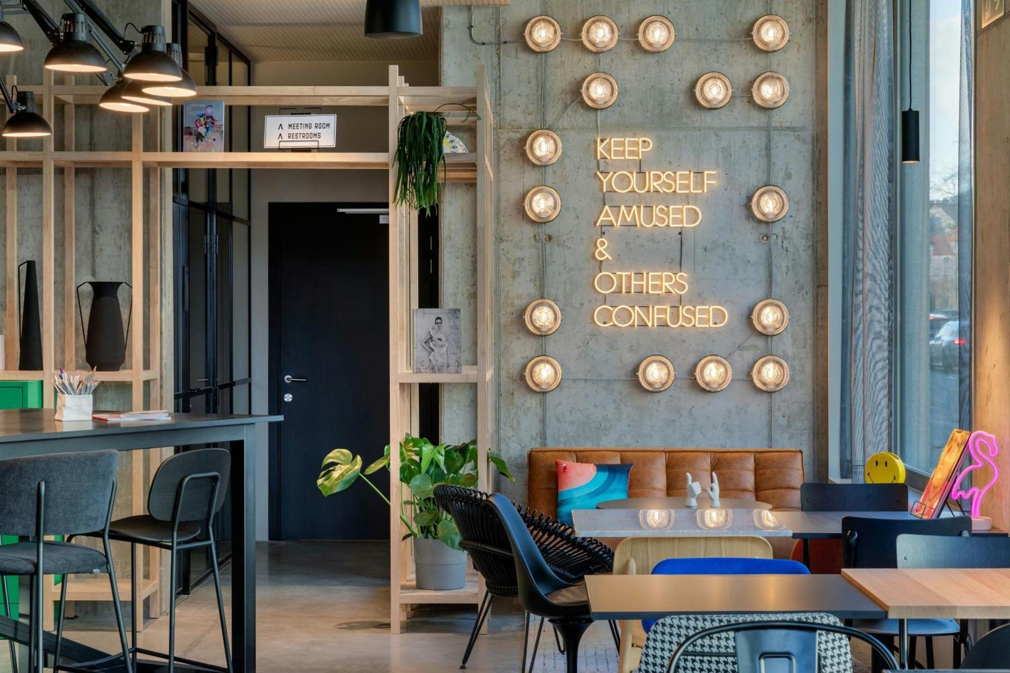 Moxy * Antwerpen