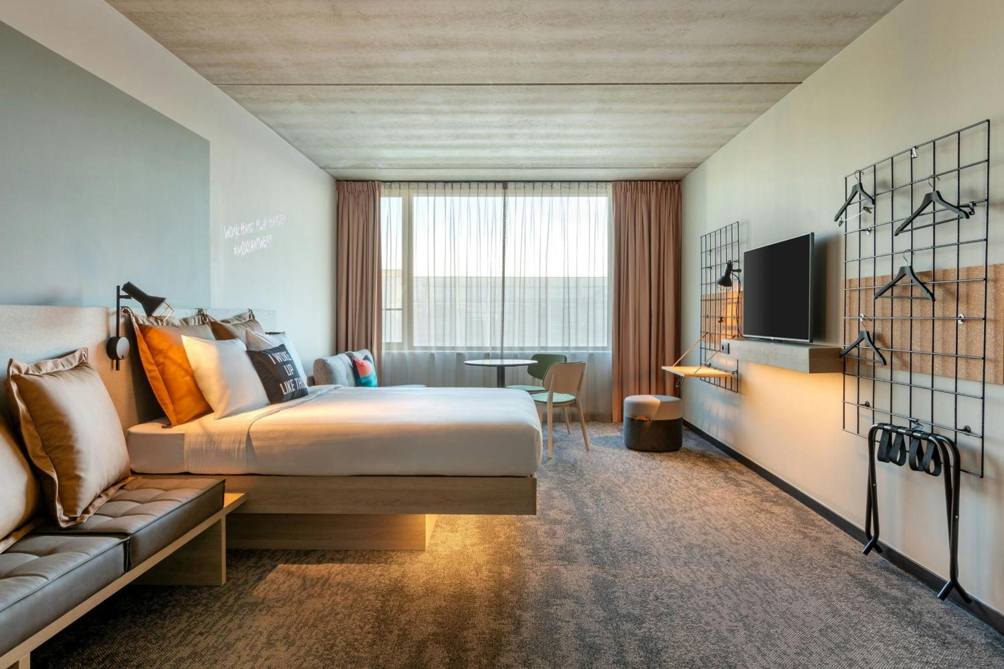 Moxy Hotel
