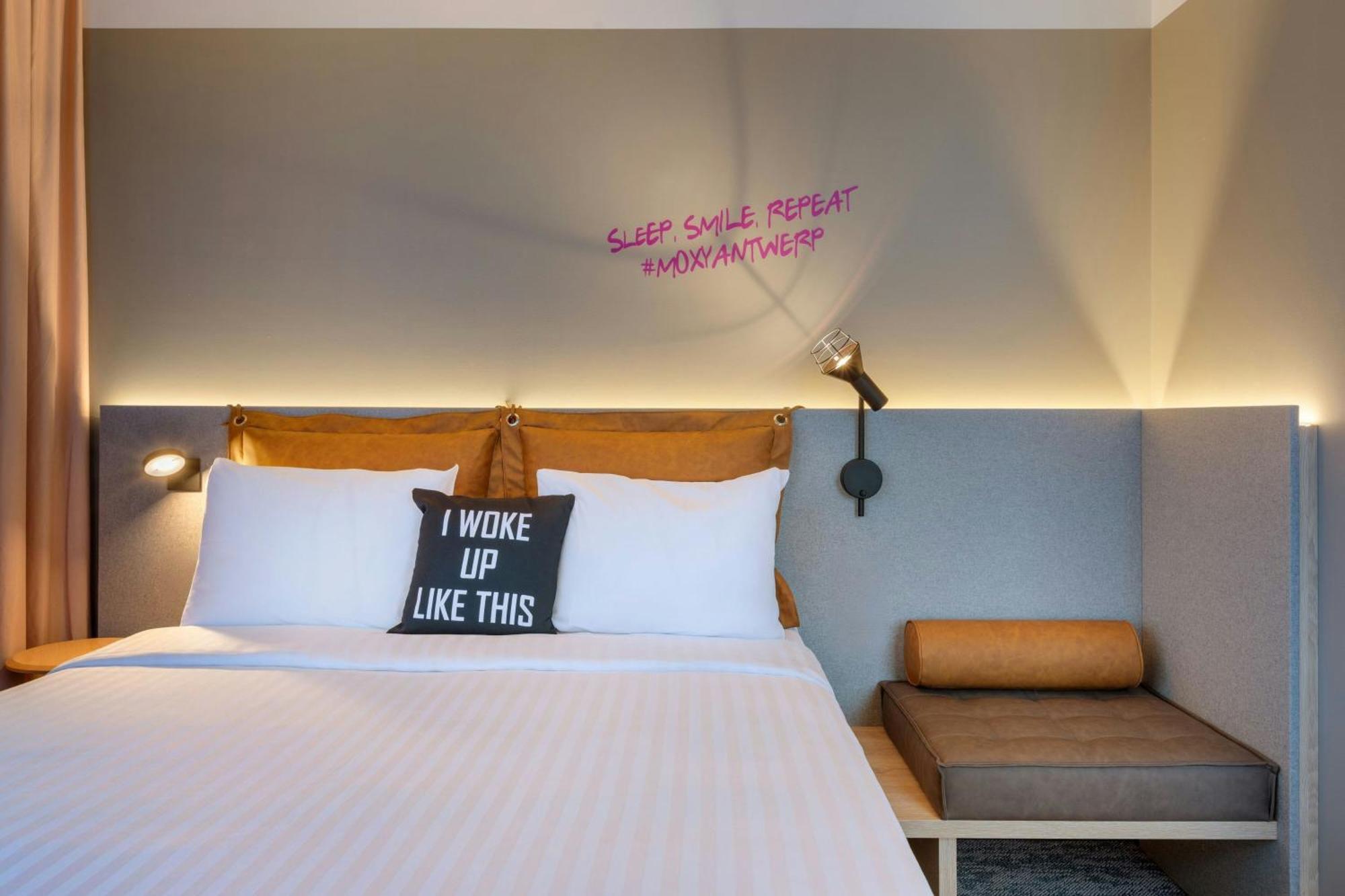 Moxy Hotel *